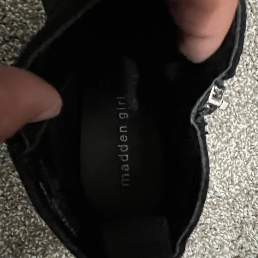 Shoes - Picture 3 of 3